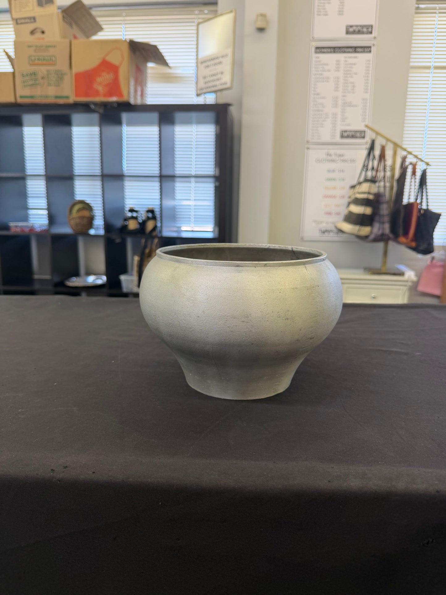 Vintage Cast aluminum Pot