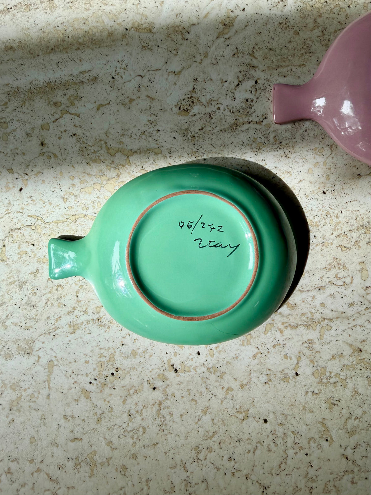 Early 1950’s Aldo Londi for Bitossi for Goodfriend Imports Pink and Green Pair of Ceramic Fish Trays