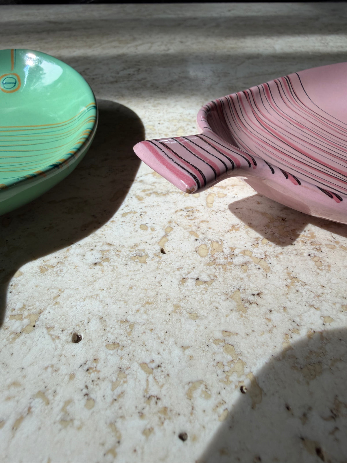 Early 1950’s Aldo Londi for Bitossi for Goodfriend Imports Pink and Green Pair of Ceramic Fish Trays