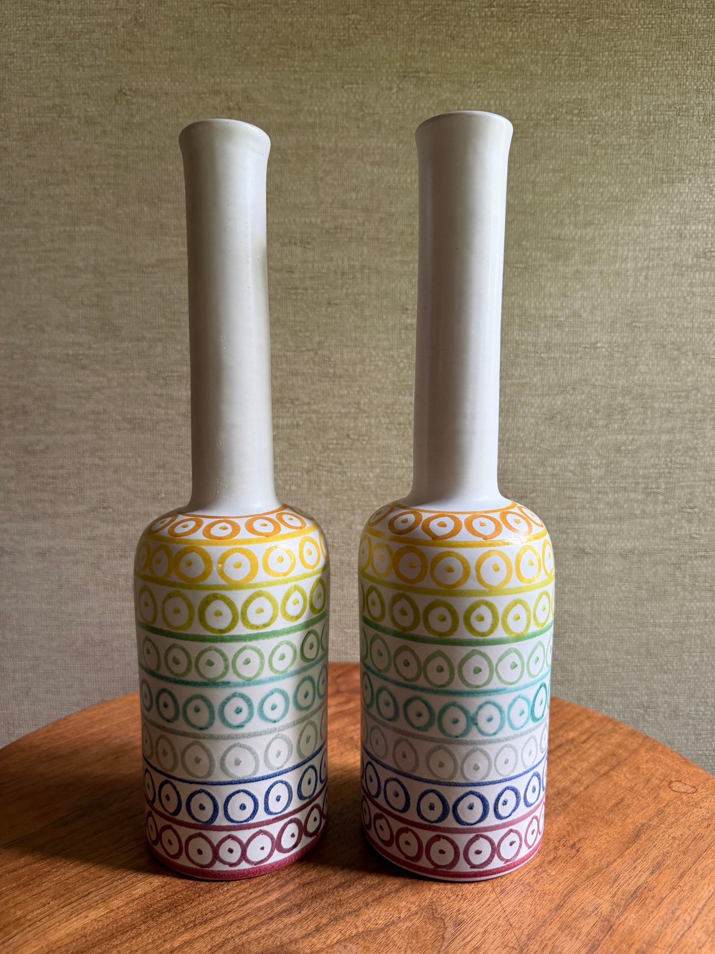Pair of Handmade Ceramic Pottery White Bottle Vases with Rainbow Decor by Aldo Londi for Bitossi, ca. 1950’s