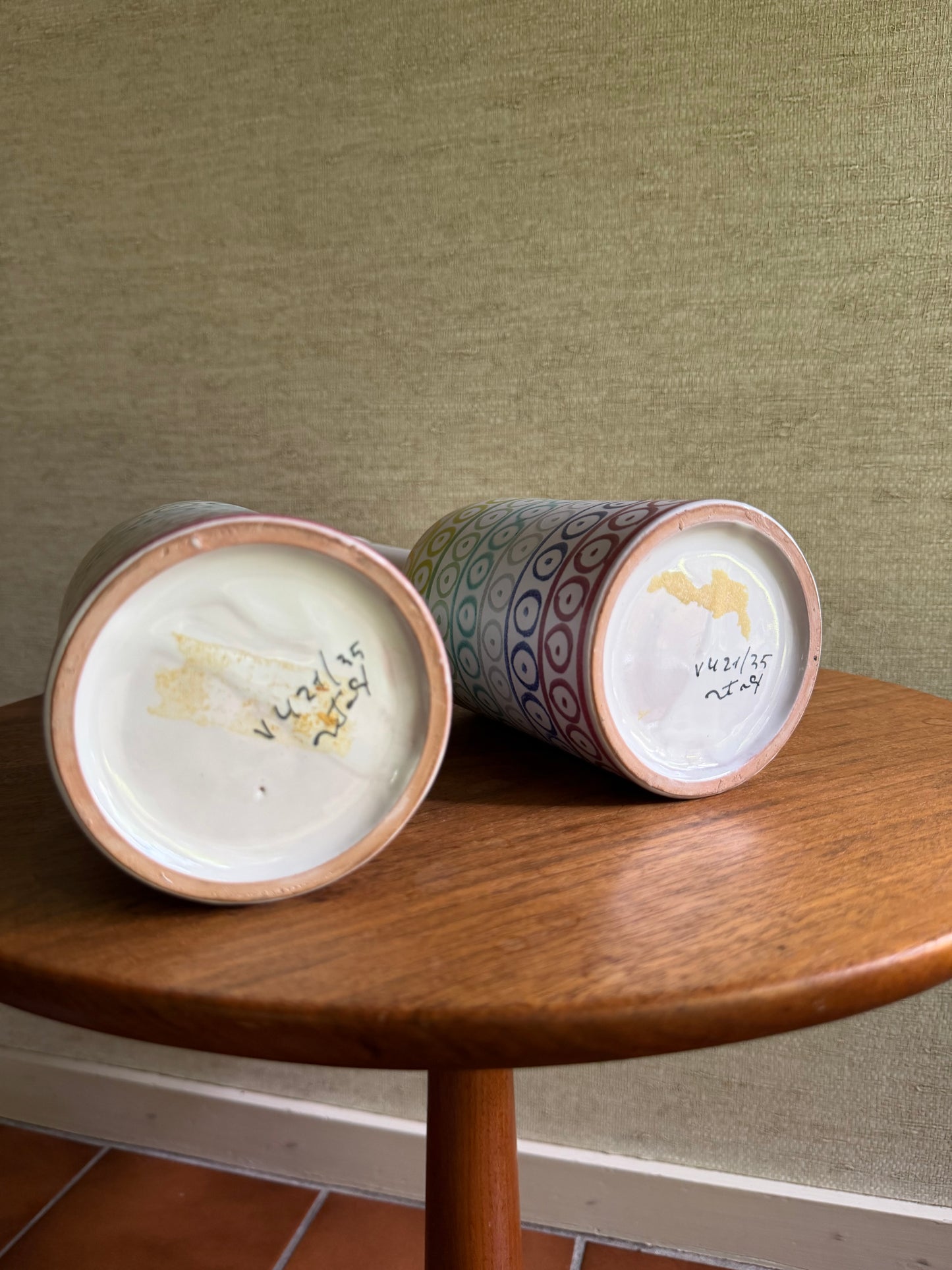 Pair of Handmade Ceramic Pottery White Bottle Vases with Rainbow Decor by Aldo Londi for Bitossi, ca. 1950’s