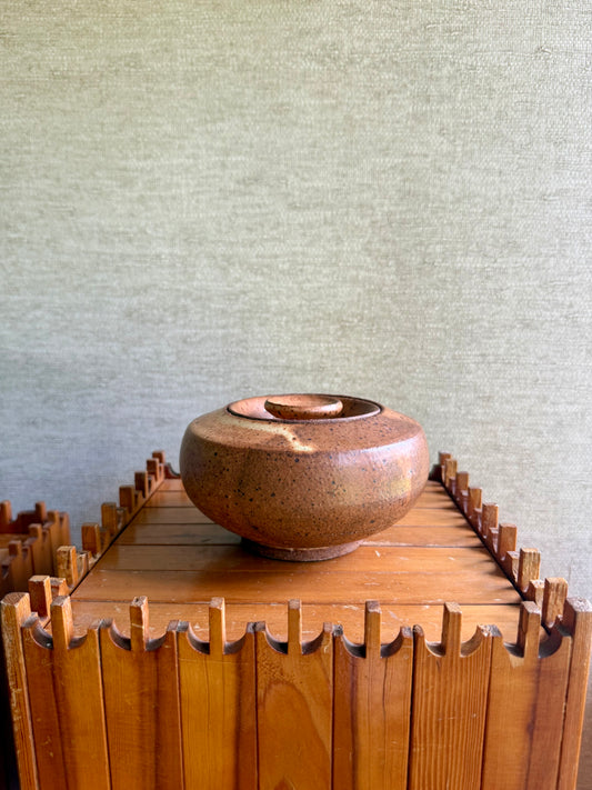 Vintage Handmade One-of-a-Kind Lidded Stoneware Pottery Vessel Bowl by Cleveland Potter George Roby, ca. 1966