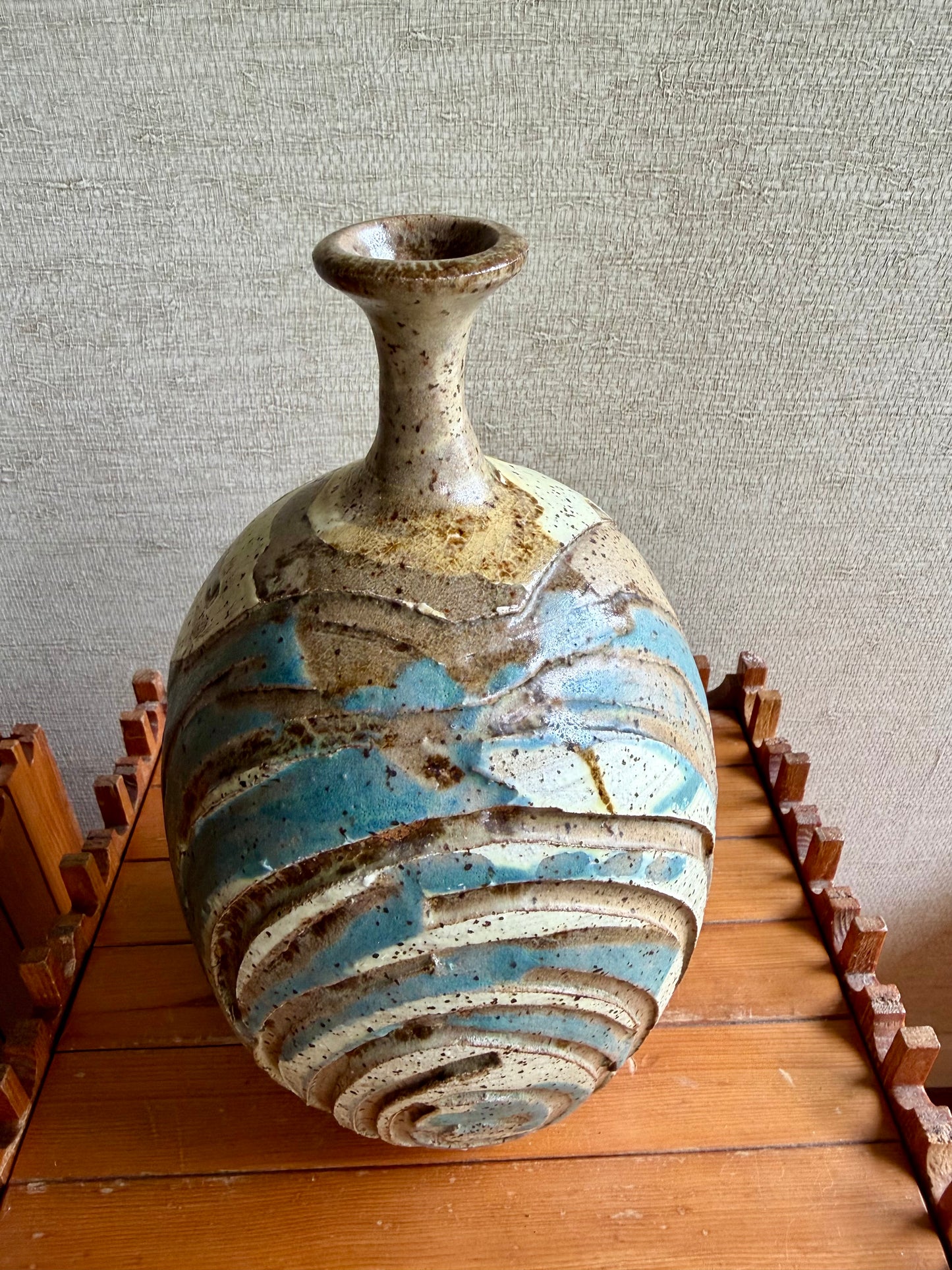 Vintage Handmade One-of-a-Kind White Blue Abstract Stoneware Bottle Vase by Viviane Roux, ca. 1971